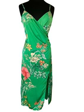 NWOT Lulu's Green Remarkable Entrance Tropical Floral Maxi Slip Dress